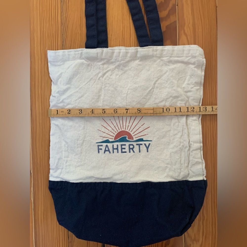 Faherty Tote - Picture 4 of 4